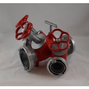   Verteiler mit Schraubventilen Größe B-C-B-C für Feuerwehr und Bewässerung